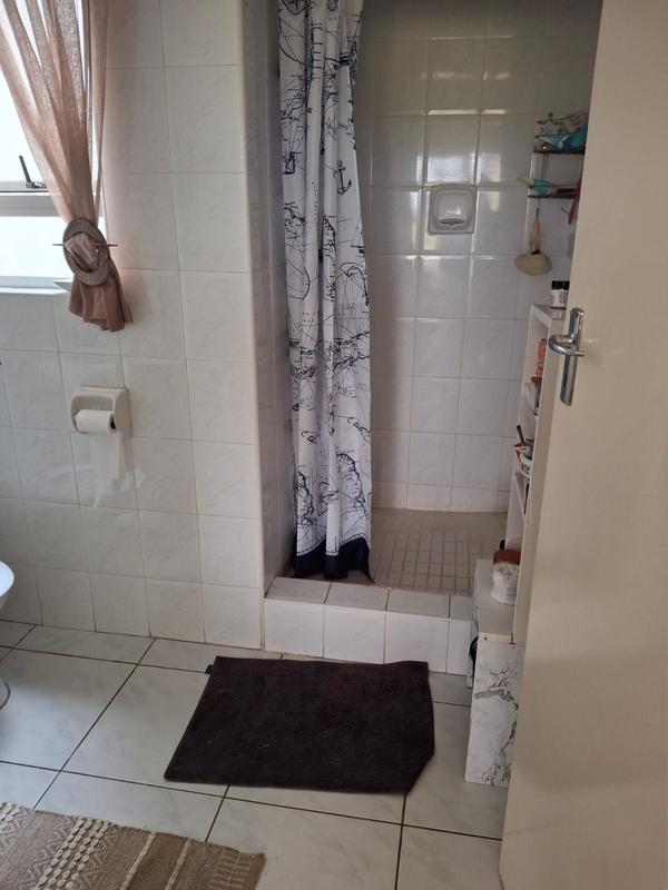 2 Bedroom Property for Sale in Vaalpark Free State